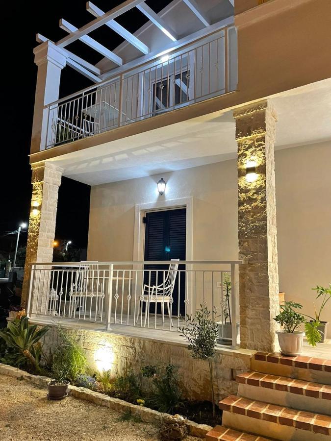 Tani'S House Vila Sarandë Exterior foto